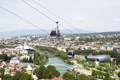 Georgien Reisen - Seilbahn